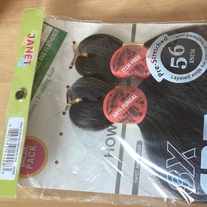 Janet Pre-Stretched Dark Brown and Dirty Blond Braiding Hair Color 1B/27